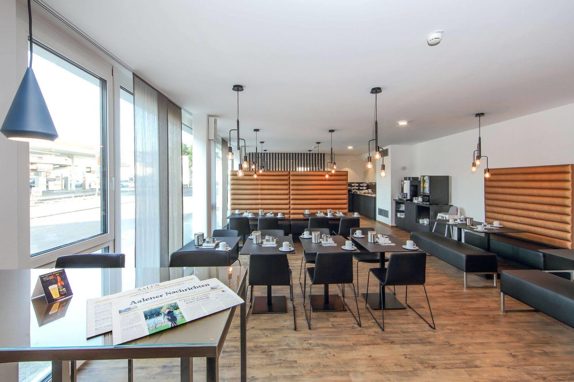 Design & Lifestyle Hotel Estilo Aalen Exterior photo